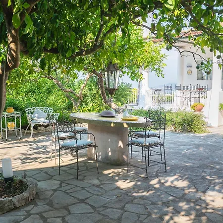 La Capperina Villa *